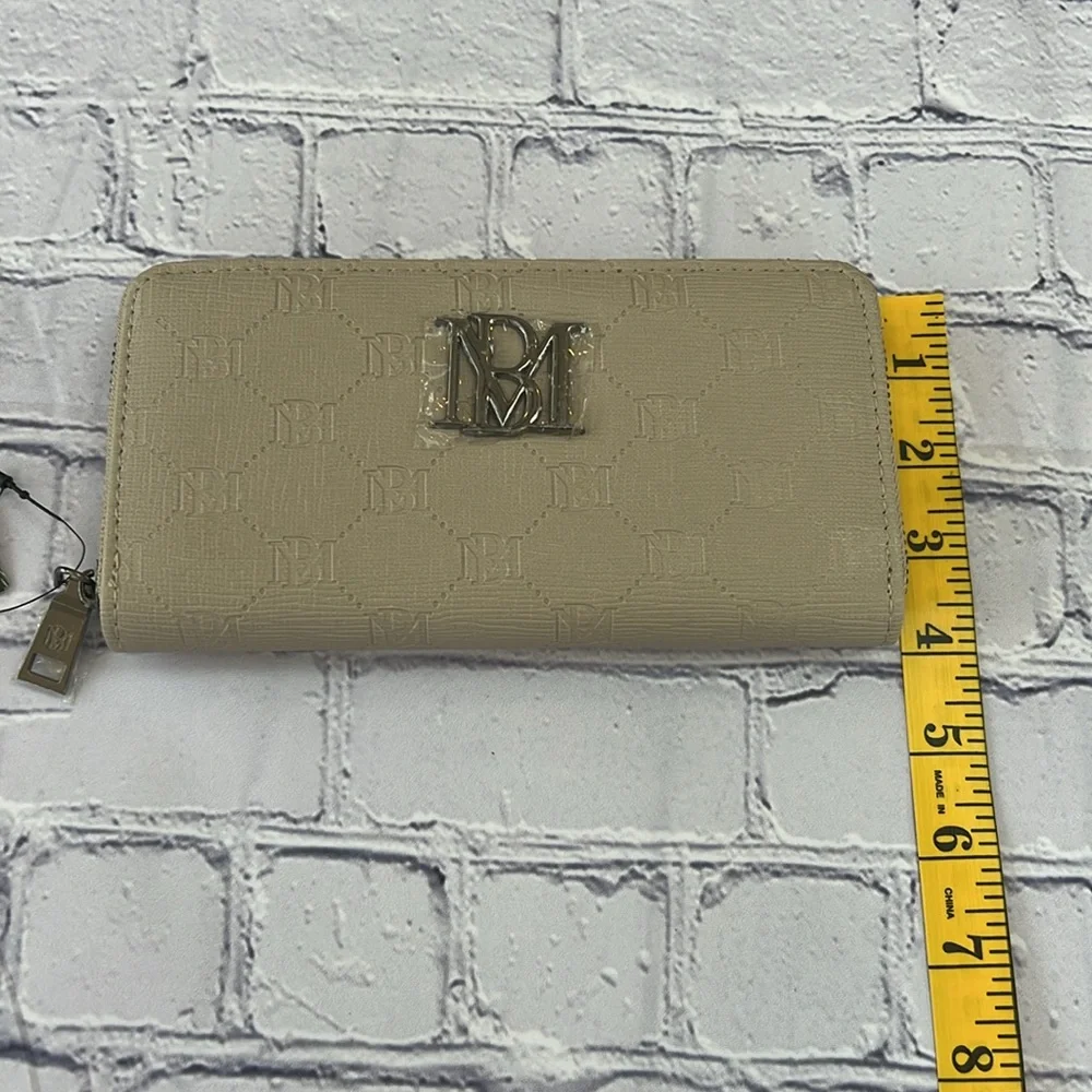 NWT BADGLEY MISCHKA Vegan Leather‎ Diamond Quilting Long Taupe Zip Around Wallet